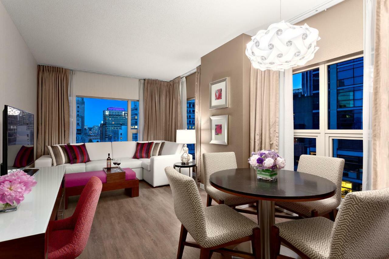 Auberge Vancouver Hotel Bagian luar foto