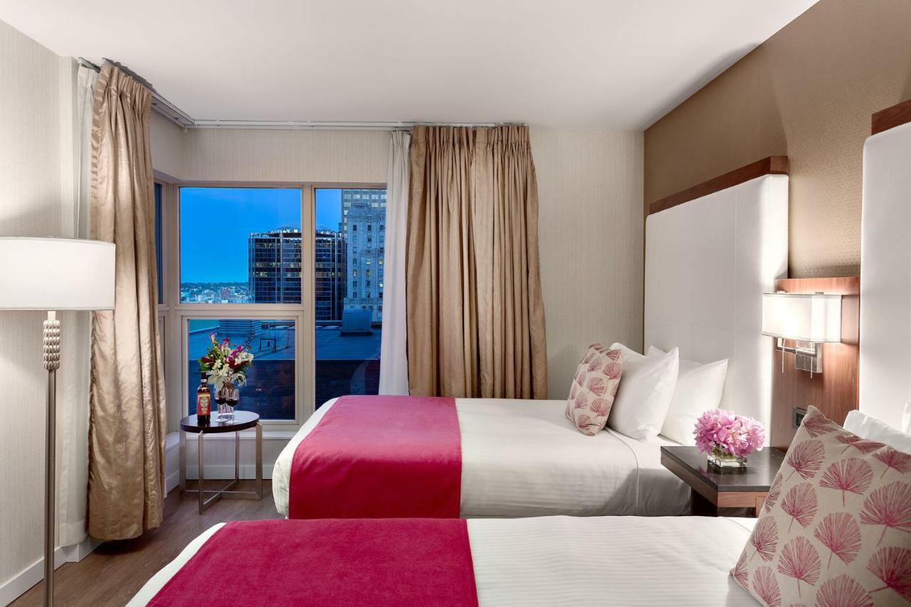Auberge Vancouver Hotel Bagian luar foto