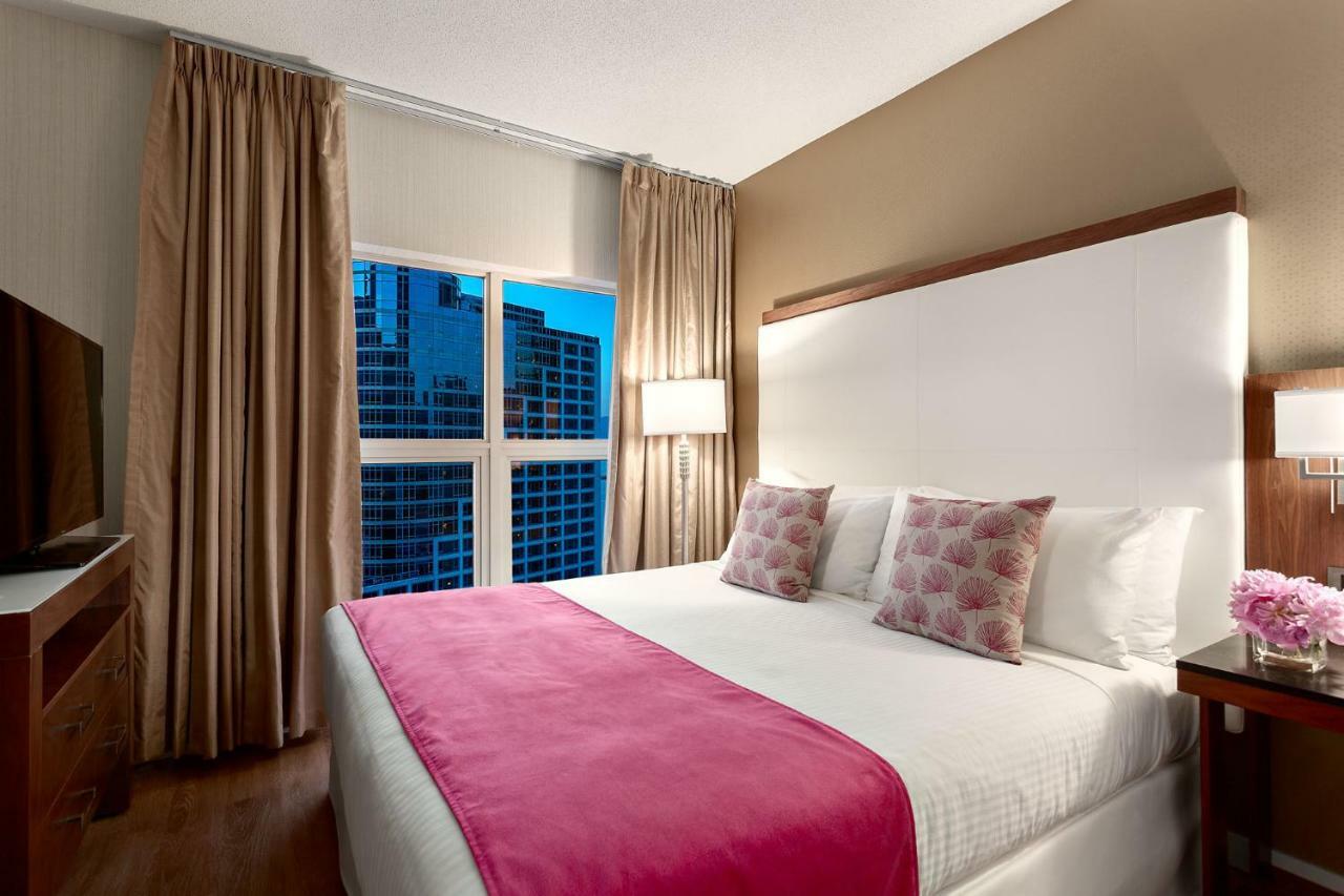 Auberge Vancouver Hotel Bagian luar foto